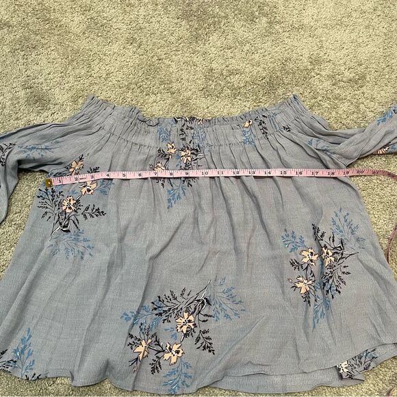 ASTR the Label Lavender Floral Off The Shoulder Top Size S - Picture 9 of 11